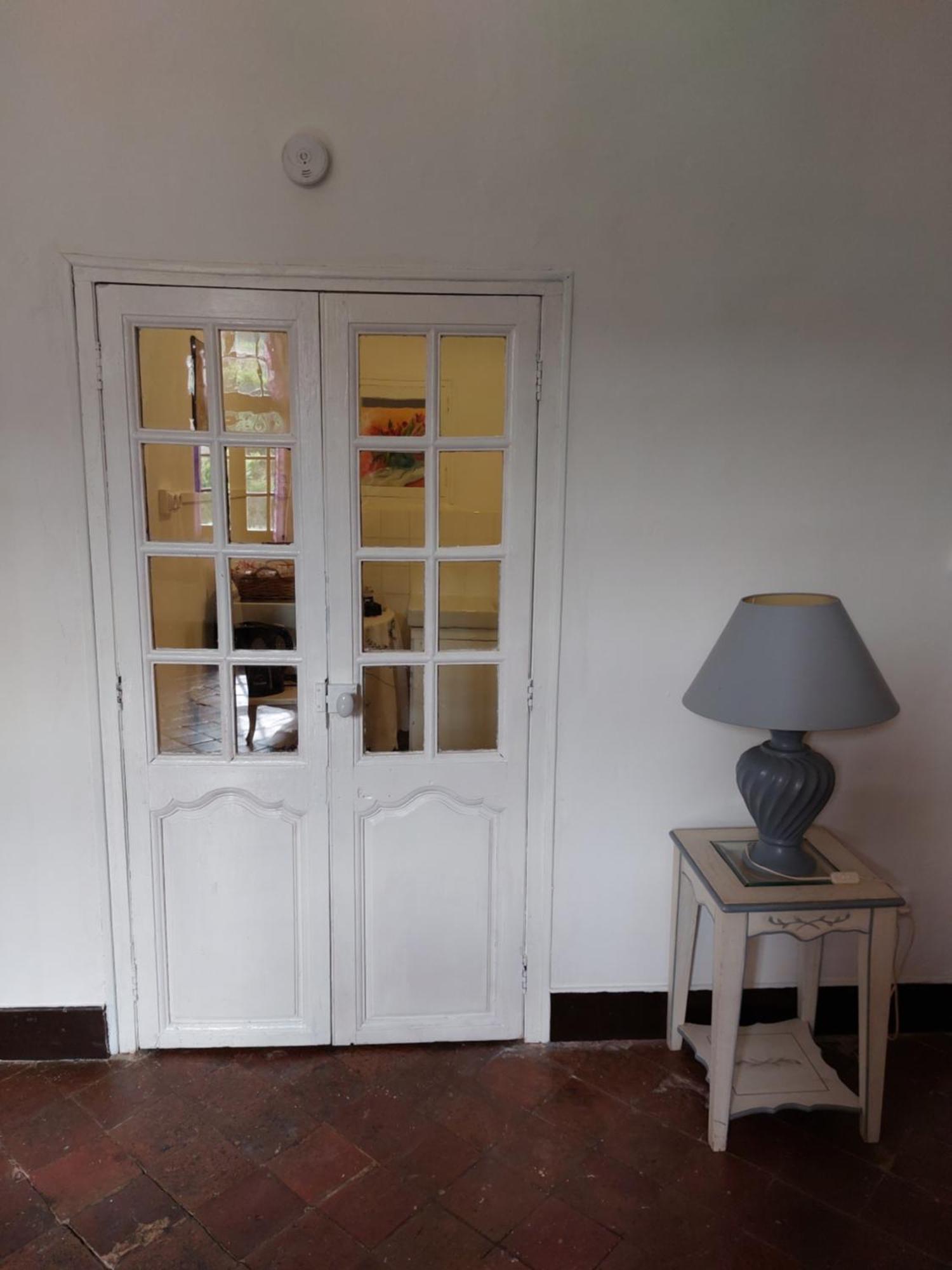 La Quietude Hotel Котиняк Екстериор снимка