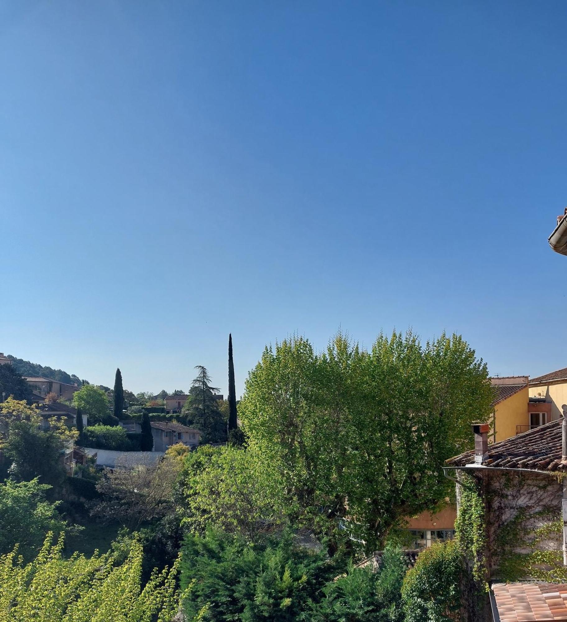 La Quietude Hotel Котиняк Екстериор снимка